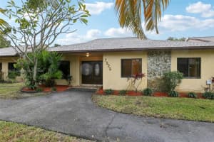 7525 SW 28th St, Davie, FL 33314, Sold 03/20/25
