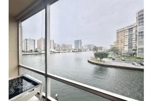 2600 Diana Dr, Hallandale Beach, FL 33009, Sold 04/15/25