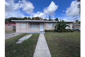 1023 NW 14th St, Fort Lauderdale, FL 33311, Sold 05/06/25