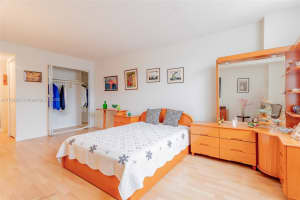 251 174th St APT 1909, Sunny Isles Beach, FL 33160, Sold 06/30/25