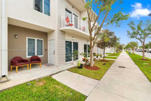 25843 SW 144th Ct, Princeton, FL 33032, Sold 03/31/25