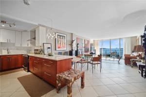 770 Ne 69th St 2h, Miami