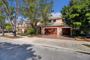 3860 Heron Ridge Ln, Weston, FL 33331, Sold 05/30/25