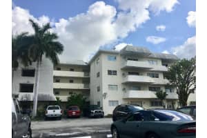7410 SW 82nd St, Miami, FL 33143, Sold 05/22/25