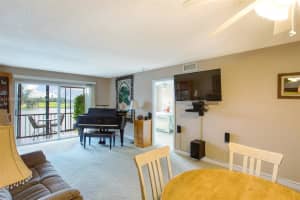 9400 S Hollybrook Lake Dr, Pembroke Pines, FL 33025, Sold 06/20/25