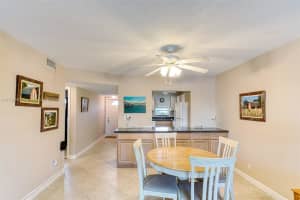 9400 S Hollybrook Lake Dr, Pembroke Pines, FL 33025, Sold 06/20/25