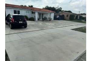 17410 NW 81st Ave, Hialeah, FL 33015, Sold 04/23/25