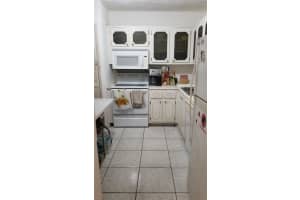 1304 NE 191st St, Miami, FL 33179, Sold 03/20/25