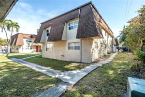 4528 SW 54th St, Fort Lauderdale, FL 33314, Sold 04/11/25