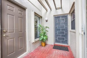 8117 NW 100th Dr, Tamarac, FL 33321, Sold 03/03/25