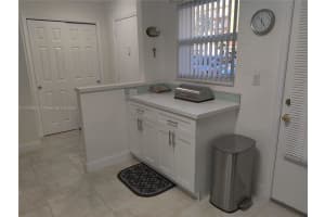 500 NE 12th Ave APT 102, Hallandale Beach, FL 33009, - MLS#A11729657