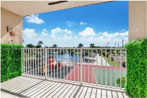 5020 Nw 79th Ave 303, Doral