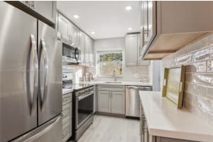 2600 W Sunrise Lakes Dr 209 Sunrise, FL 33322 - MLS#A11729723