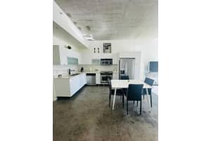 133 SE 2nd Ave, Miami, FL 33131, Sold 04/25/25