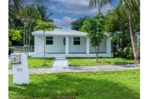 713 Sw 7th St Dania Beach, FL 33004 - MLS#A11729759