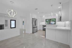 6685 SW 36th St, Miami, FL 33155, Sold 03/03/25