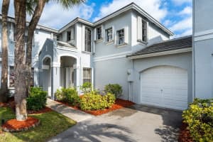 4811 Grapevine Wy, Davie, FL 33331, Sold 05/30/25
