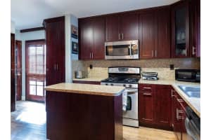 6575 SW 27th St, Miami, FL 33155, - MLS#A11729811
