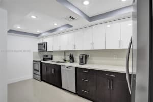18051 Biscayne Blvd, Aventura, FL 33160, Sold 06/03/25