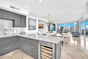 333 Las Olas Way, Fort Lauderdale, FL 33301, Sold 05/28/25