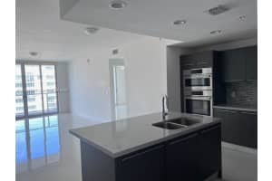 7751 NW 107th Ave Apt 609, Doral, FL 33178, Sold 04/30/25