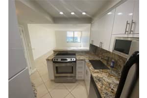 2899 Collins Ave, Miami, FL 33140, Sold 07/18/25