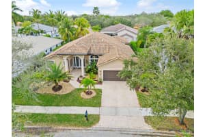 1455 Lantana Dr, Weston, FL 33326, Sold 03/14/25
