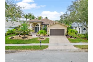 1455 Lantana Dr, Weston, FL 33326, Sold 03/14/25