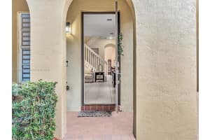 4413 Morgan Ln, Cooper City, FL 33328, Sold 03/31/25