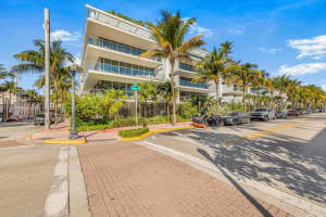300 Collins Ave, Miami Beach, FL 33139, Sold 03/17/25