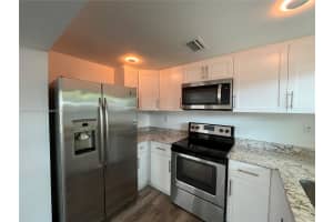 5618 SW 38th St, West Park, FL 33023, Sold 03/11/25