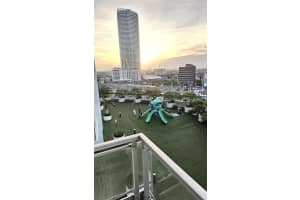 90 NW 3rd St, Miami, FL 33128, Sold 04/15/25