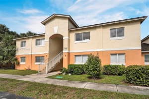 3650 N 56th Ave, Hollywood, FL 33021, Sold 03/14/25
