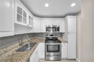 5050 NW 7th St, Miami, FL 33126, Sold 06/04/25
