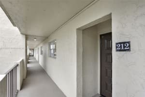 6080 NW 44th St APT 212, Lauderhill, FL 33319, - MLS#A11730297