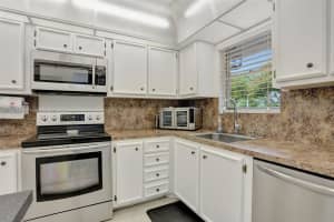 6080 NW 44th St APT 212, Lauderhill, FL 33319, - MLS#A11730297