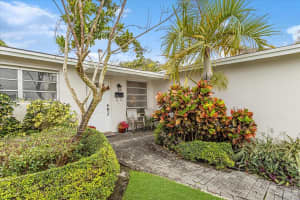 9350 SW 77th St, Miami, FL 33173, Sold 05/13/25