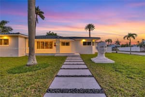 750 Harrison St, Hollywood, FL 33019, Sold 04/30/25