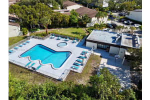 19456 NE 26th Ave APT 42B, Miami, FL 33180, Sold 07/03/25