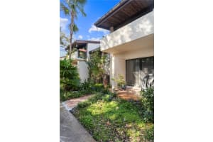 19456 NE 26th Ave APT 42B, Miami, FL 33180, Sold 07/03/25