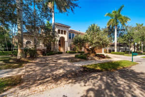3303 W Stonebrook Cir, Davie, FL 33330, Sold 04/03/25