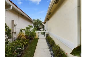 11147 46th Dr, Coral Springs, FL 33076, Sold 05/22/25