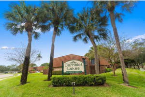 4084 Forest Hill Dr 4084, Cooper City