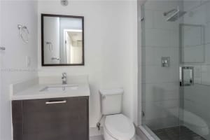 9145 NW 33rd St, Doral, FL 33172, Sold 03/27/25