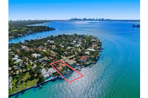 68 Lagorce Cir, Miami Beach, FL 33141, Sold 08/14/25