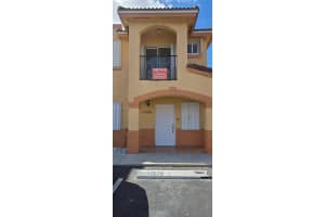 10628 NW 88th Ave, Hialeah Gardens, FL 33018, Sold 05/06/25