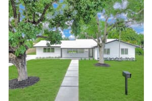 8745 SW 175th St, Palmetto Bay, FL 33157, Sold 06/24/25