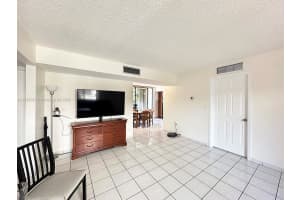 8065 SW 107th Ave APT 311, Miami, FL 33173, Sold 06/20/25
