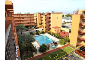 1800 W 54th St APT 409, Hialeah, FL 33012, Sold 08/20/25