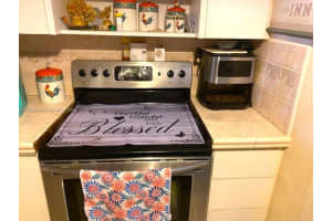 1800 W 54th St APT 409, Hialeah, FL 33012, Sold 08/20/25